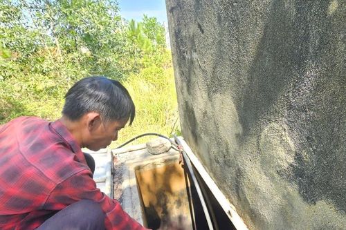 Người dân khu tái định cư thôn 1B, xã Thủy Phù (Thừa Thiên Huế) 7 năm mong chờ được cấp nước sạch