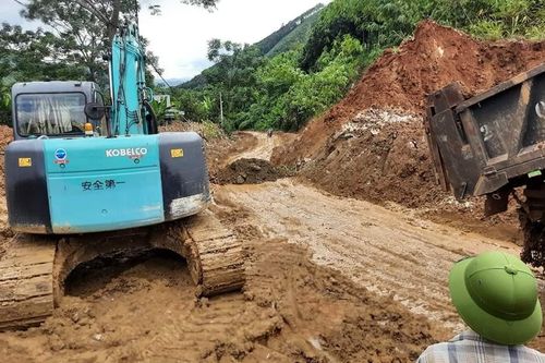 Lưu ý khi lưu thông trên Tỉnh lộ 164 những ngày mưa này