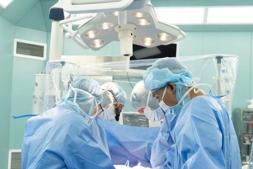 Phẫu thuật tim hở thành công cho bé gái 3 tháng tuổi ở Quảng Nam
