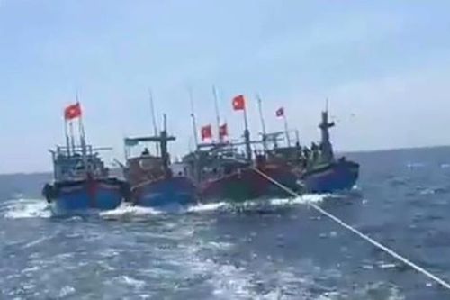 Tìm ra tàu chở hàng va chạm với tàu cá ở Phú Yên