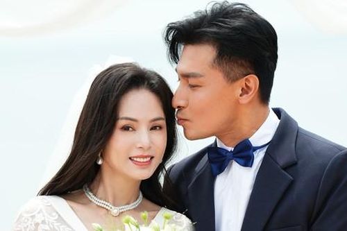Ảnh cưới của Lý Nhược Đồng
