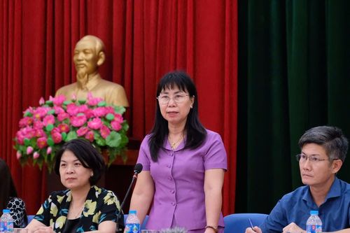 Vụ phụ huynh 'vây' trường ở Tây Mỗ: Quận nhận 520 đơn, chốt ngày 27/8 trả lời