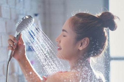 Bác sĩ chỉ 3 'điểm chết' trên cơ thể là ổ vi khuẩn ít người chú ý