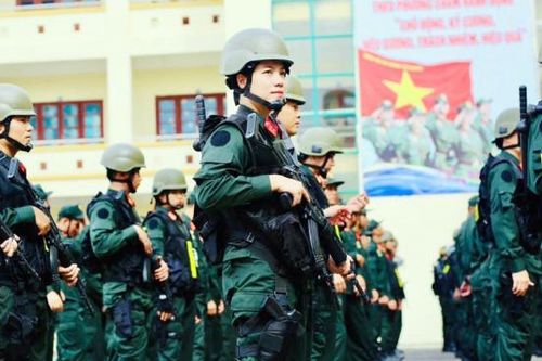 Những 'bông hồng thép' gìn giữ hòa bình
