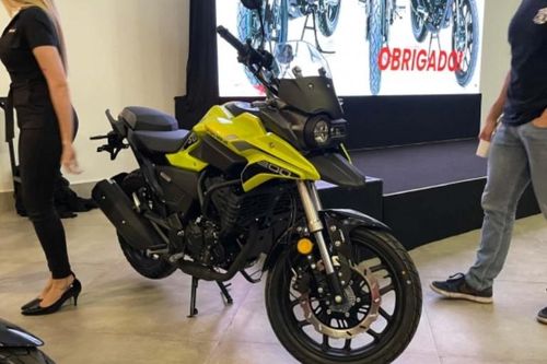 'Chiến thần' côn tay mới ra mắt: Động cơ 200cc mạnh mẽ ăn đứt Yamaha Exciter, có ABS 2 kênh, giá rẻ