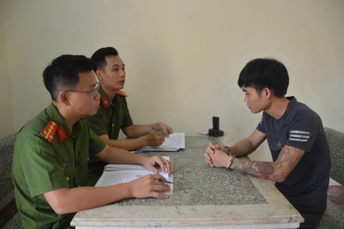 Cẩm Khê: Khởi tố 4 đối tượng mua bán trái phép chất ma túy