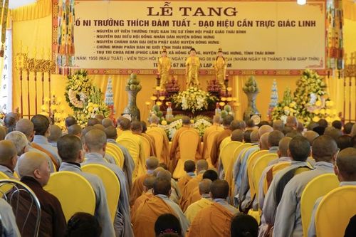 Thái Bình: Lễ nhập kim quan Ni trưởng Thích Đàm Tuất - Chứng minh Phân ban Ni giới GHPGVN tỉnh