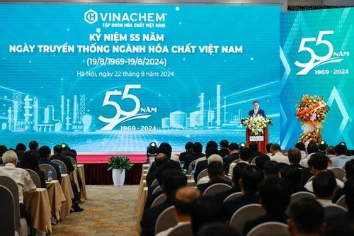 Thủ tướng: Vinachem phải duy trì cơ cấu tài chính lành mạnh
