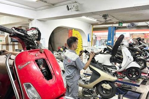 'Hoa mắt, chóng mặt' với phụ tùng ô tô, xe máy lậu, kém chất lượng
