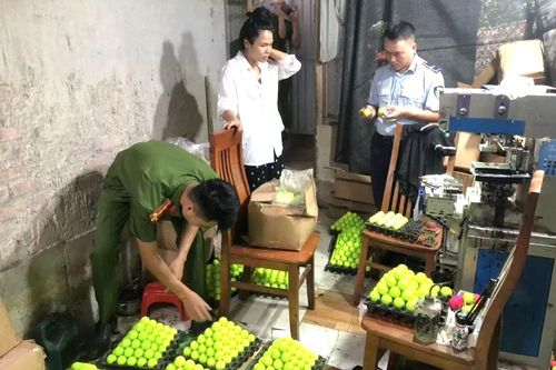 Tạm giữ 33.500 quả bóng golf giả mạo nhãn hiệu