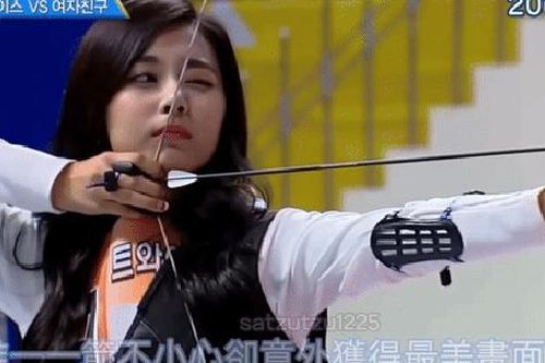 7 nữ thần Kpop bùng nổ visual khi thi đấu thể thao, làm idol hay VĐV thì cũng nổi bần bật