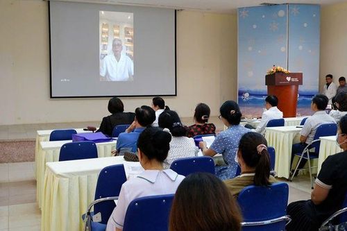 Cập nhật kiến thức chăm sóc sức khỏe sinh sản cho các bác sĩ Sản phụ khoa ở Đắk Lắk