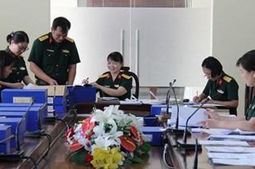 Xây dựng Văn phòng Binh chủng Thông tin liên lạc vững mạnh trong tình hình mới