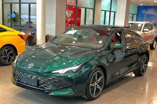 Đại lý báo giá xe MG7 bản cao cấp nhất tới 950 triệu đồng