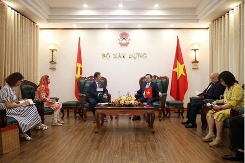 Việt Nam tăng cường hợp tác cùng Pakistan trong lĩnh vực kiến trúc, xây dựng và trao đổi chuyên gia