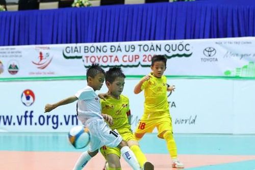 Gia Bảo Hải Dương và Sông Lam Nghệ An đấu chung kết Giải U9 toàn quốc