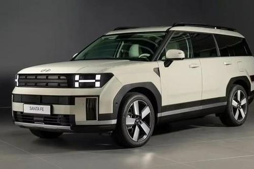 Hé lộ thông tin về Hyundai Santa Fe bản thuần điện