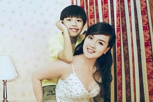 Cách dạy con của nghệ sĩ Vân Dung ra sao mà khiến nhiều người ngưỡng mộ?