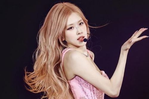 Rosé lại vướng nghi vấn hẹn hò Suzy