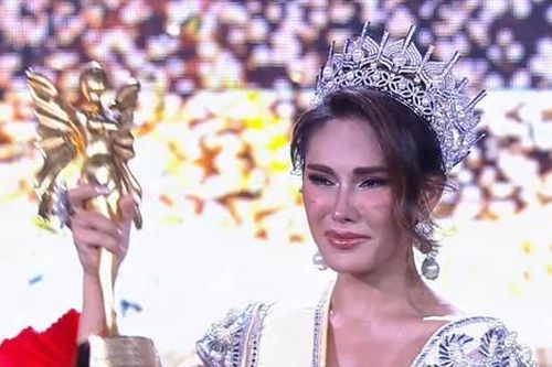 Cô gái ly hôn chồng vượt mặt Tường San đăng quang Hoa hậu Chuyển giới 2024