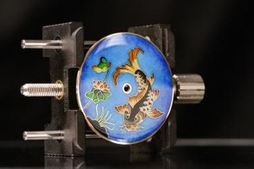 Niềm đam mê Pháp lam của một kỹ sư kiến trúc