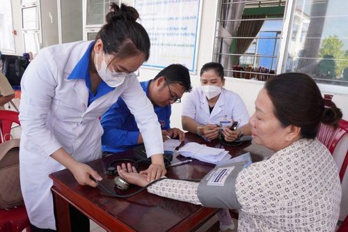 Ý nghĩa Hành trình Thầy thuốc trẻ làm theo lời Bác