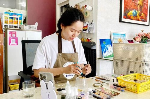 Hút mắt với tranh kim sa