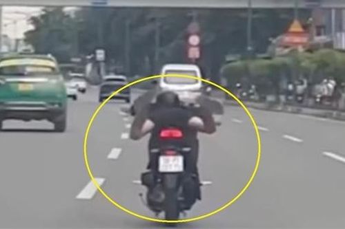 Điều tra, xử lý nghiêm nhóm 'trẻ trâu' độ chế xe phân khối lớn, đại náo đường phố