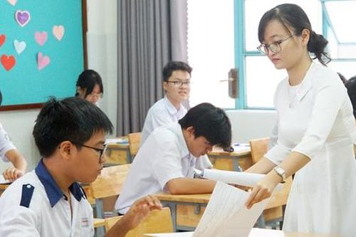 Giáo viên vùng sâu, vùng xa nhận lương hơn 35 triệu đồng mỗi tháng