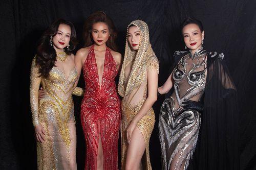 Thanh Hằng hội ngộ dàn diễn viên 'Những cô gái chân dài' sau 20 năm