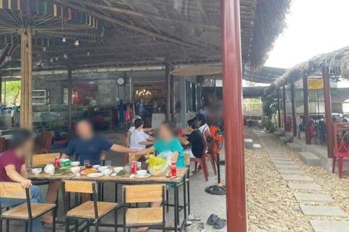 Bị đình chỉ, nhà hàng sai phép ở Huế vẫn tấp nập đón khách