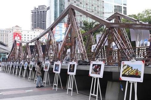 Hà Nội được tái hiện giữa lòng TP Hồ Chí Minh đầy sinh động, với những thức quà Thu mê hoặc lòng người