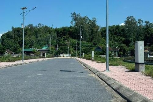 Người dân và nhà đầu tư ồ ạt đi đấu giá đất nông thôn ở Nghệ An