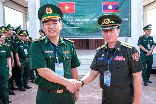 Củng cố, vun đắp mối quan hệ hữu nghị vĩ đại, đoàn kết đặc biệt giữa hai nước Việt Nam - Lào