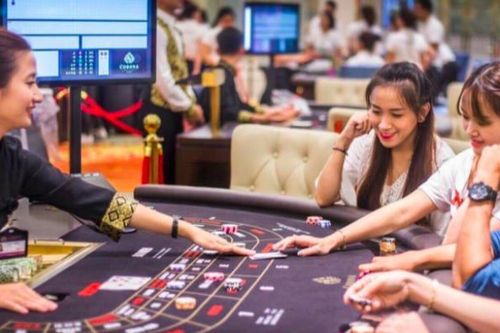 Đề xuất kéo dài thí điểm cho người Việt chơi casino
