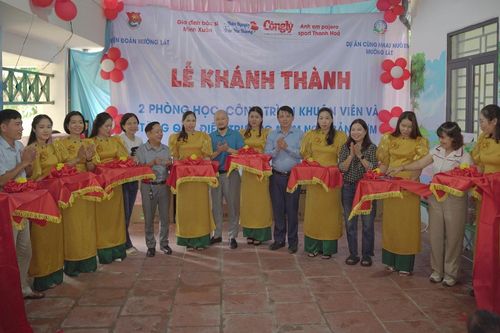 Khánh thành và bàn giao điểm trường bản Cơm
