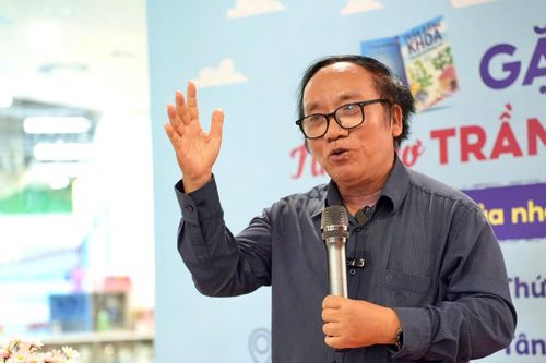 Nhà thơ Trần Đăng Khoa: 'Đọc sách là thói quen tốt cần được dung dưỡng'