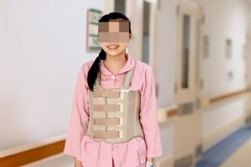 Đau mỏi chân sau khi tập thể dục, cô gái 26 tuổi 'sốc' khi nghe kết quả khám từ bác sĩ
