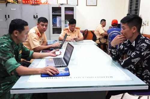 Bắt giữ 17 tàu cá tàng trữ ngư cụ cấm sử dụng khai thác thủy sản