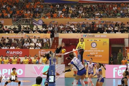 Xem trực tiếp Bóng chuyền nữ VTV Cup ngày 25/8: Việt Nam-Expressway