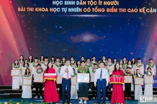 Cú lội ngược dòng của nam sinh người Thái có điểm KHTN cao top đầu Nghệ An