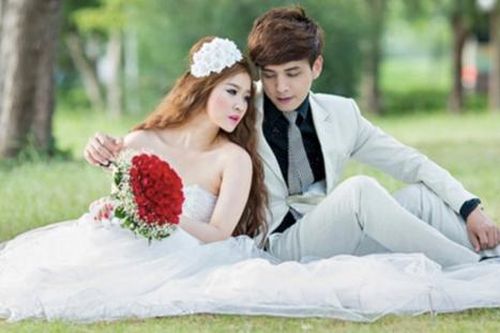 Lý do Hồ Quang Hiếu ly hôn vợ hot girl chỉ sau 10 ngày chung sống