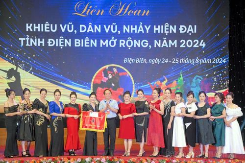 Trao trên 100 giải thưởng tại Liên hoan khiêu vũ, dân vũ, nhảy hiện đại