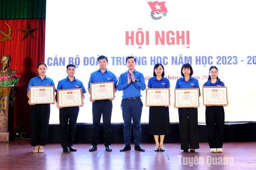 Nâng cao chất lượng công tác Đoàn và phong trào thanh niên trường học