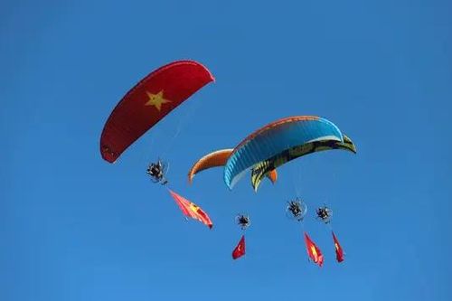 Sôi động, ấn tượng lễ hội 'Vượt sóng Hạ Long 2024'
