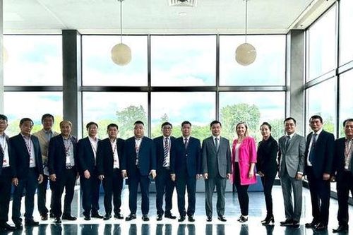 Thúc đẩy cơ hội hợp tác với doanh nghiệp nhà nước Việt Nam về đổi mới sáng tạo, công nghệ mới