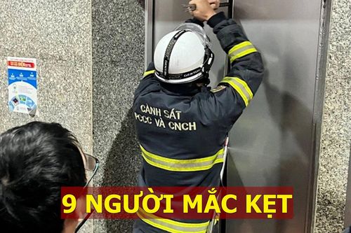 Hà Nội: Giải cứu thành công 9 người mắc kẹt trong thang máy
