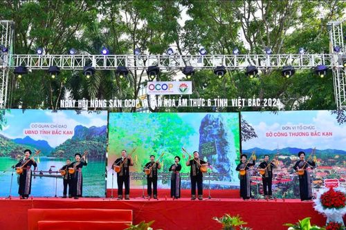 Bắc Kạn: Khai mạc Ngày hội nông sản OCOP và văn hóa ẩm thực Việt Bắc