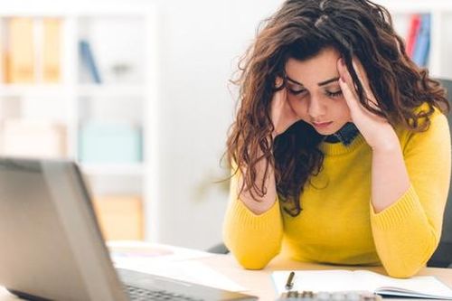 Thói quen hàng ngày gây thiếu máu não ít người biết