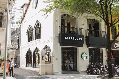 Thuê mặt bằng 500-700 triệu/tháng, Starbucks Hàn Thuyên làm sao có lãi